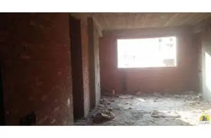 Apartment - 3 Bedrooms - 2 Bathrooms for sale in Al Mansoura - Al Daqahlya