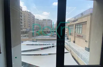 Office Space - Studio - 1 Bathroom for rent in Arkan Plaza - 26th of July Corridor - Sheikh Zayed City - Giza