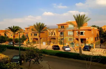 فيلا - 6 غرف نوم - 5 حمامات للايجار في بيلاجيو - امتداد المستثمرين الشمالية - مدينة القاهرة الجديدة - القاهرة