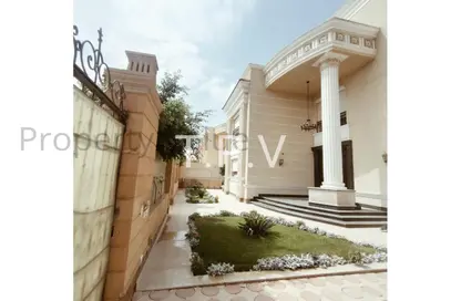 Villa - 4 Bedrooms - 6 Bathrooms for sale in Aswar Residence - 5th Settlement Compounds - The 5th Settlement - New Cairo City - Cairo