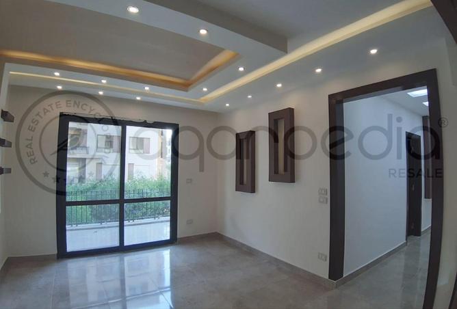 8329989 - Property Image 3