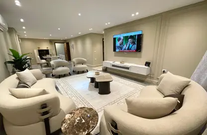 Apartment - 3 Bedrooms - 3 Bathrooms for rent in Shooting Club Street - Dokki - Giza