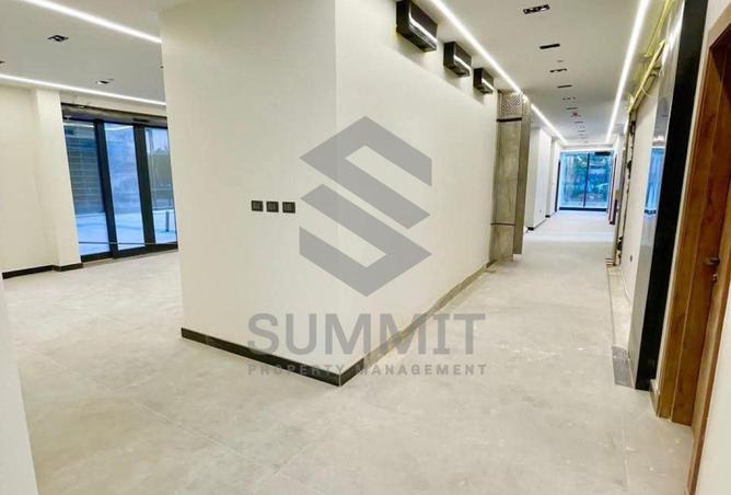 8262930 - Property Image 2