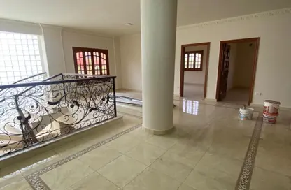 Duplex - 6 Bedrooms - 3 Bathrooms for rent in Al Bostan St. - 9th District - Sheikh Zayed City - Giza