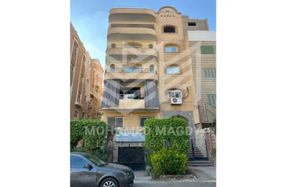 Whole Building - Studio - 1 Bathroom for sale in 5th District - 6 October City - Giza