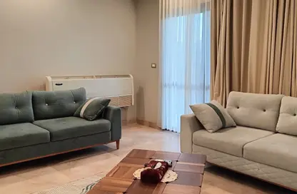 شقة - 2 غرف نوم - 3 حمامات للايجار في ذا كورت يارد - الحي الثاني عشر - الشيخ زايد - الجيزة