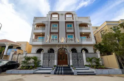 Apartment - 3 Bedrooms - 3 Bathrooms for sale in Al Shouyfat - 5th Settlement Compounds - The 5th Settlement - New Cairo City - Cairo