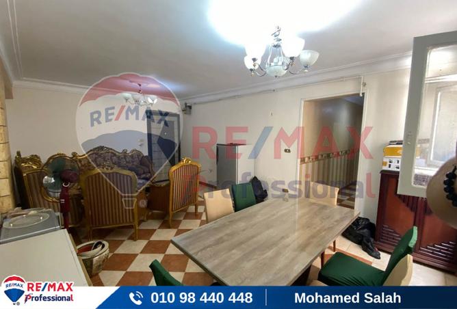 8189702 - Property Image 2