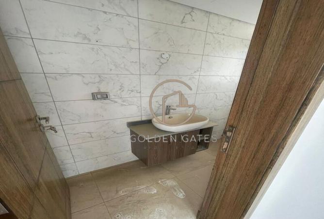 8344529 - Property Image 3