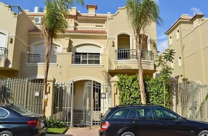 Townhouse - 4 Bedrooms - 3 Bathrooms for sale in Beverly Hills - Sheikh Zayed Compounds - Sheikh Zayed City - Giza