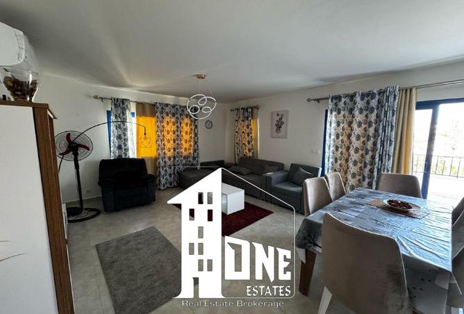 8244422 - Property Image 2