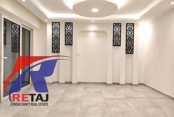 8192273 - Property Image 2