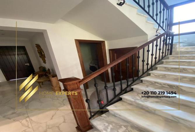 8359989 - Property Image 2