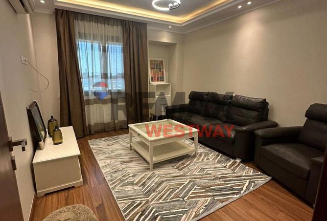 8213121 - Property Image 2