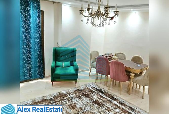 8147808 - Property Image 2