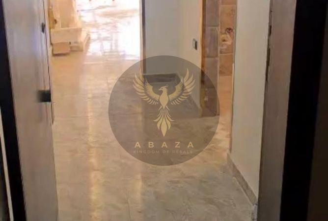 8271956 - Property Image 3