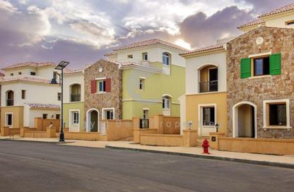 Villa - 5 Bedrooms - 4 Bathrooms for sale in Mivida - 5th Settlement Compounds - The 5th Settlement - New Cairo City - Cairo