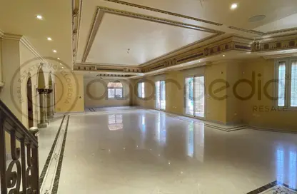 Villa - 6 Bedrooms - 7+ Bathrooms for sale in Maxim - The 1st Settlement - New Cairo City - Cairo