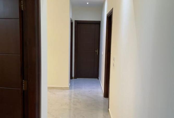 8242898 - صورة العقار 3