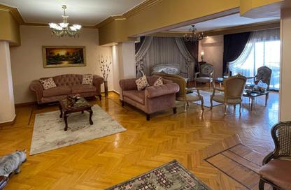 Apartment - 3 Bedrooms - 2 Bathrooms for sale in Ezzat Salama St. - 6th Zone - Nasr City - Cairo