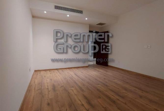 8426595 - Property Image 3