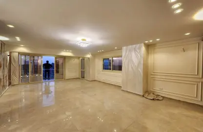 Apartment - 3 Bedrooms - 3 Bathrooms for sale in Tiba St. - Mohandessin - Giza