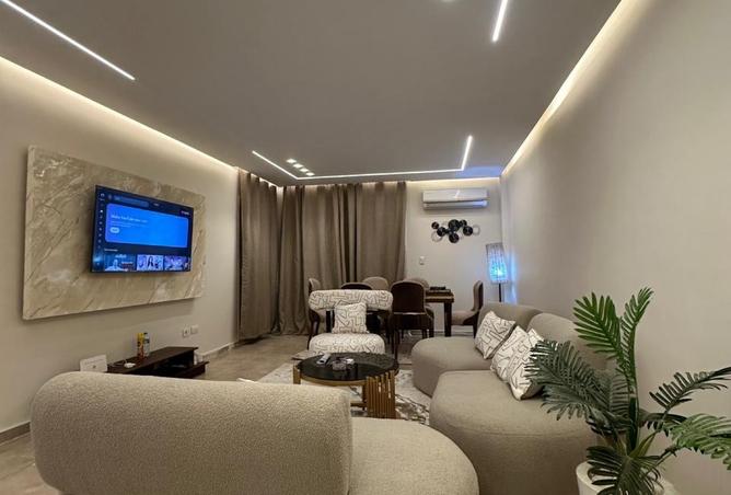 8423302 - Property Main Image