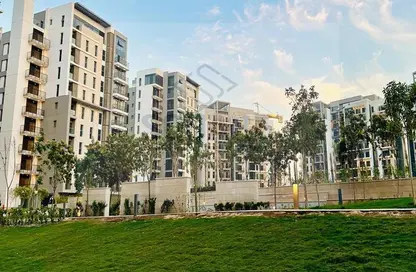 Apartment - 3 Bedrooms - 3 Bathrooms for sale in Village Views - Zed Towers - Sheikh Zayed Compounds - Sheikh Zayed City - Giza