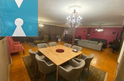 Apartment - 3 Bedrooms - 3 Bathrooms for sale in Ahmed Heshmat St. - Zamalek - Cairo