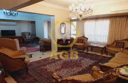 Apartment - 2 Bedrooms - 3 Bathrooms for sale in Soliman Abaza St. - Mohandessin - Giza