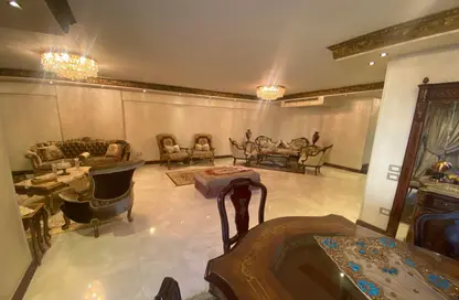 Apartment - 3 Bedrooms - 3 Bathrooms for sale in 1st Zone - Nasr City - Cairo