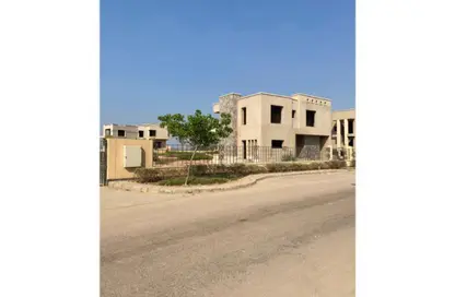 فيلا - 5 غرف نوم - 5 حمامات للبيع في ايفي - طريق مصر اسكندرية الصحراوي - الجيزة