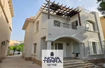 فيلا - 4 غرف نوم - 4 حمامات للبيع في دريم لاند - طريق الواحات - مدينة 6 أكتوبر - الجيزة