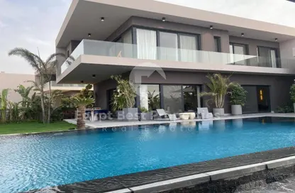 فيلا - 3 غرف نوم - 2 حمامات للبيع في سوان ليك غرب - كمبوندات 6 أكتوبر - مدينة 6 أكتوبر - الجيزة