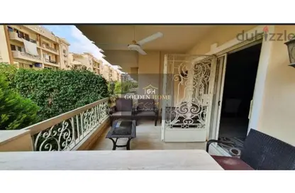 Apartment - 3 Bedrooms - 2 Bathrooms for sale in El Mehwar El khadamy - Central Axis - 8th District - 6 October City - Giza