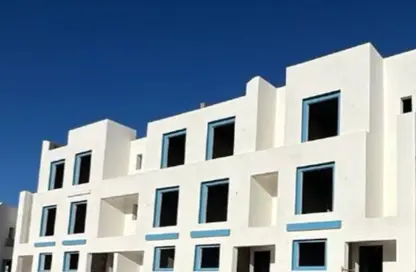 Chalet - 3 Bedrooms - 2 Bathrooms for sale in Mountain View - Ras Al Hekma - North Coast