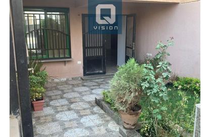 Apartment - 2 Bedrooms - 1 Bathroom for sale in Samir Abd Al Halim St. - Al Hadaba Al Wosta - Mokattam - Cairo