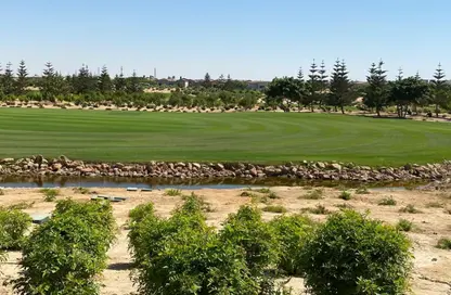 شاليه - 3 غرف نوم - 3 حمامات للبيع في مراسي - سيدي عبد الرحمن - الساحل الشمالي شاليه - 3 غرف نوم - 3 حمامات للبيع في مراسي - سيدي عبد الرحمن - الساحل الشمالي