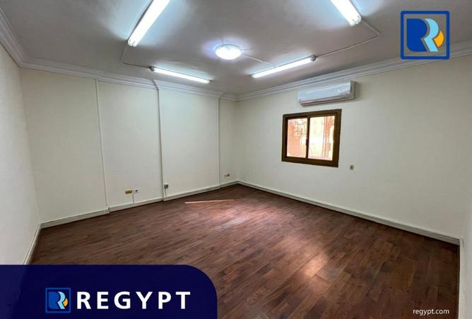 8355132 - Property Image 2