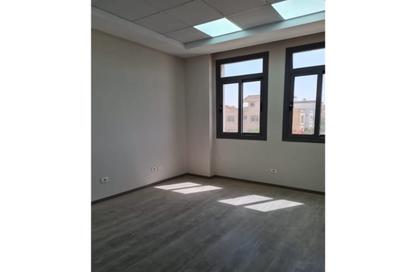Clinic - Studio - 1 Bathroom for rent in West Park Mall - 26th of July Corridor - 6 October City - Giza