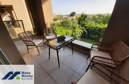 Apartment - 2 Bedrooms - 2 Bathrooms for rent in Palm Hills Village Gate - South Investors Area - New Cairo City - Cairo