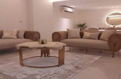 Apartment - 3 Bedrooms - 3 Bathrooms for rent in Al Batal Ahmed Abd El Aziz St. - Mohandessin - Giza