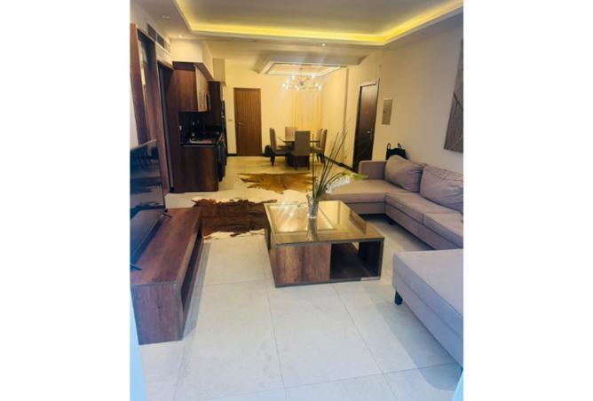 8201434 - Property Image 2