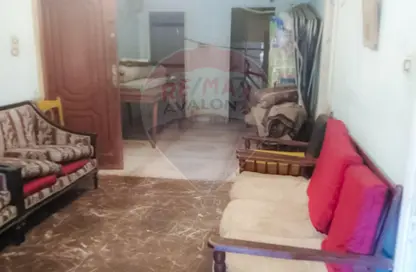 Apartment - 3 Bedrooms - 1 Bathroom for sale in Malak Hefny St. - Sidi Beshr - Hay Awal El Montazah - Alexandria