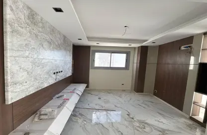 شقة - 3 غرف نوم - 3 حمامات للايجار في نيو جيزة - طريق مصر اسكندرية الصحراوي - مدينة 6 أكتوبر - الجيزة