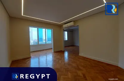 Apartment - 2 Bedrooms - 2 Bathrooms for rent in Mohamed Mazhar St. - Zamalek - Cairo