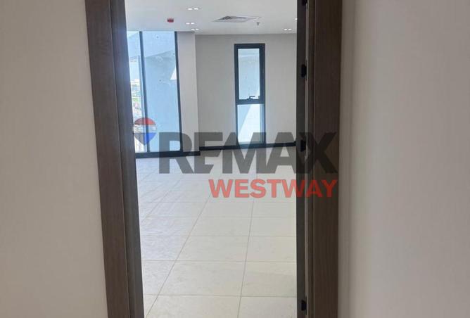 8410281 - Property Image 3