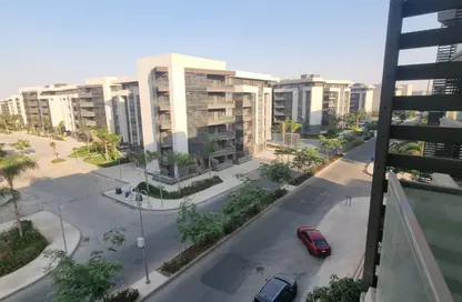 Apartment - 2 Bedrooms - 2 Bathrooms for sale in Madinaty - Cairo