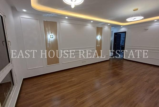 8216663 - Property Image 2