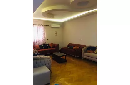 Apartment - 2 Bedrooms - 1 Bathroom for sale in Al Reyad St. - Mohandessin - Giza